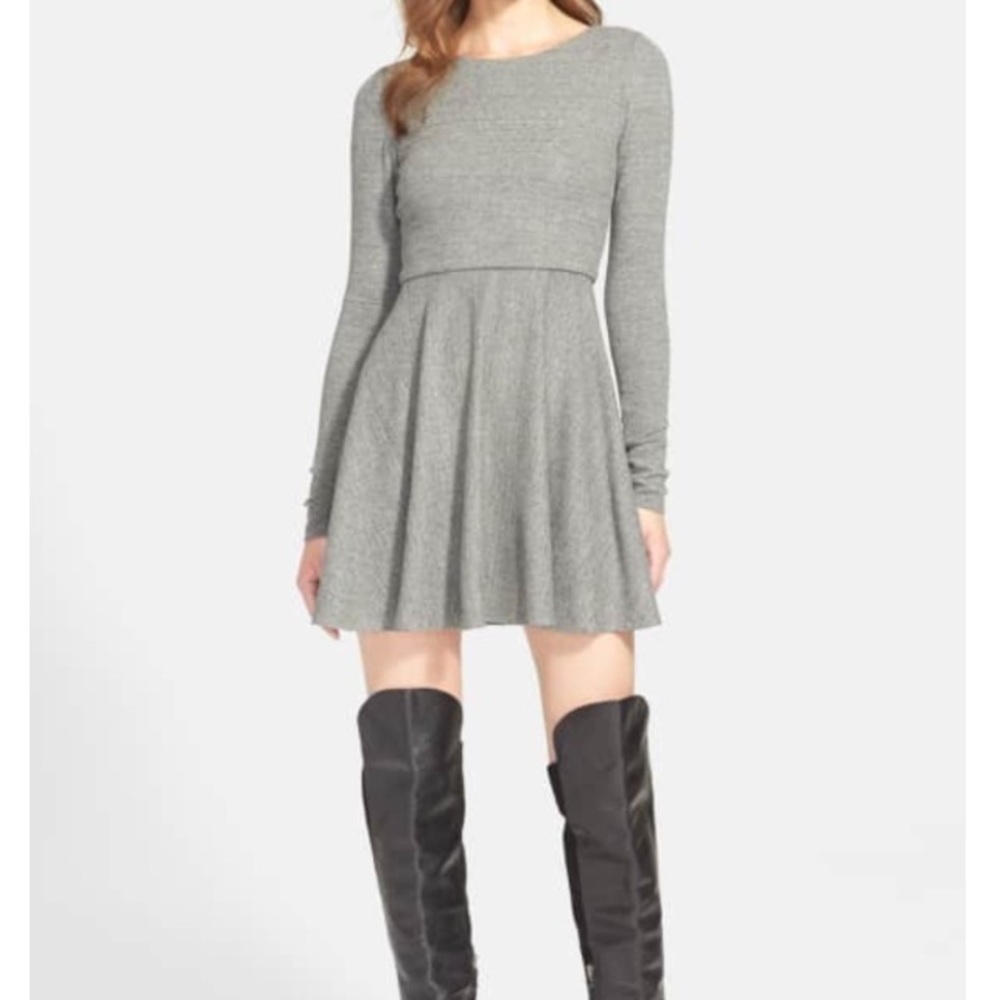Alice + Olivia Brinley Long Sleeve Mini Dress